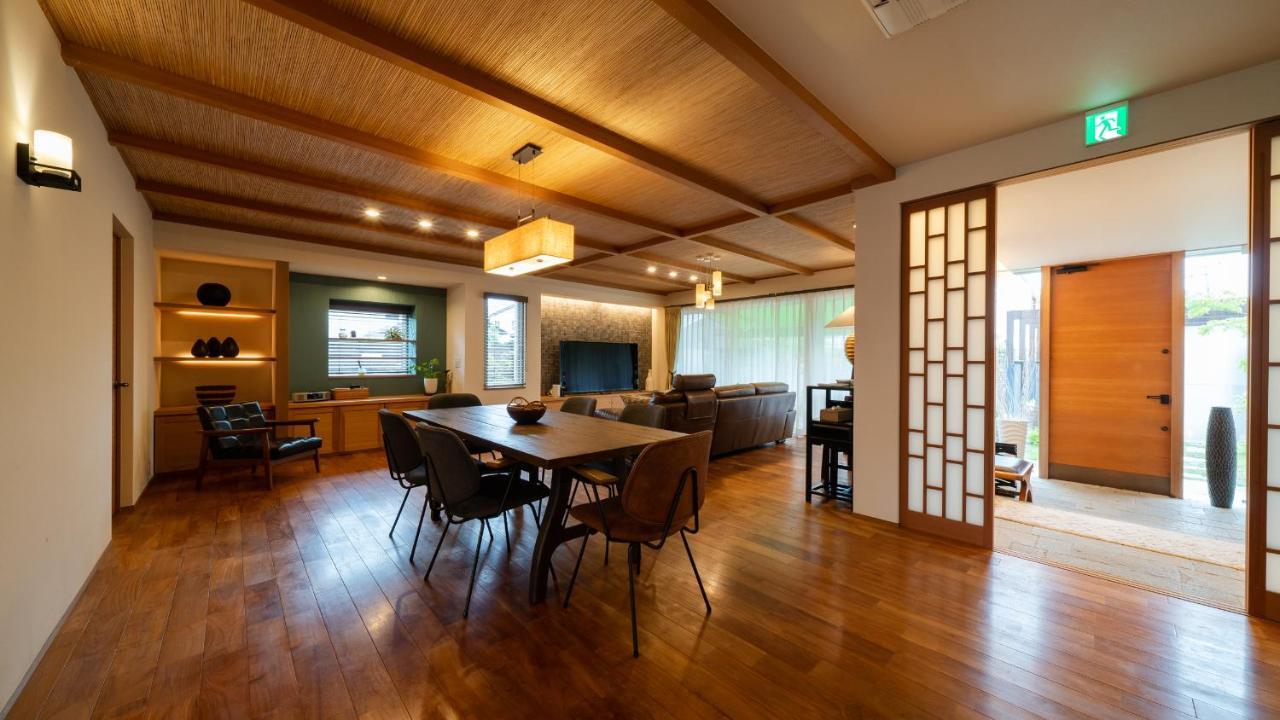 Villa 石の蔵 Hotel Сага Экстерьер фото